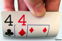 小口袋对子在翻牌后的策略