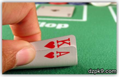 拿到AK却遭遇干牌面时该如何应对？