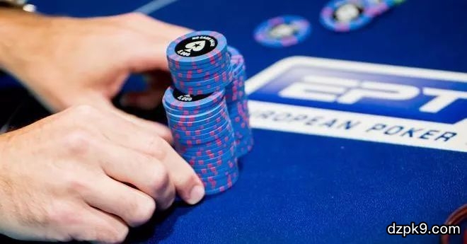 起手底牌JJ怎么玩