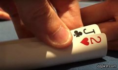 如何从下注模式读取对手的底牌