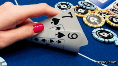 怎么在德州扑克比赛中活下来