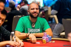 研究AK:翻前4bet，被暗三条淘汰出局（上篇）