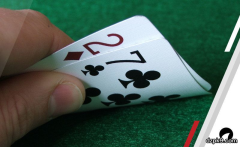 如何“扮演”某种牌型并从中获利