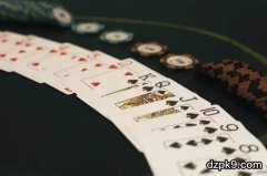 QQ遇到这种翻牌面可以过牌