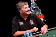 在7高翻牌面弃掉KK？什么情况？