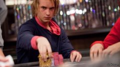 经常下注，打得很凶的对手怎么对付