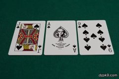 发牌增加了牌力并不意味着必须继续游戏