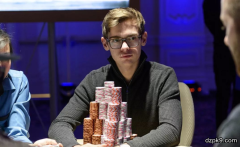 德扑技巧之关键：半欺骗手段是最好的武器