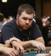 有人居然在河牌弃掉4条