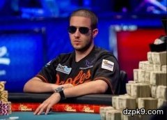 24岁的他打出让扑克天皇都不停鼓掌的绝命诈唬！