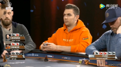 四条 VS 葫芦，暴力推对手一脸！