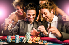 家庭牌局组得好，朋友当你是个宝