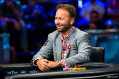 英雄已逝，我们普通人应该怎么办