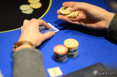 等待还是开火？一个关于德州扑克慢玩的讨论