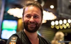 Daniel Negreanu与WSOP金手链