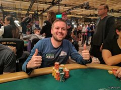 Kenny Hallaert访谈（下）：能打德州扑克15年，只因