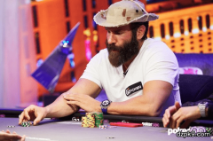 花花公子Dan Bilzerian主场AA打光翻倍、27偷鸡被抓